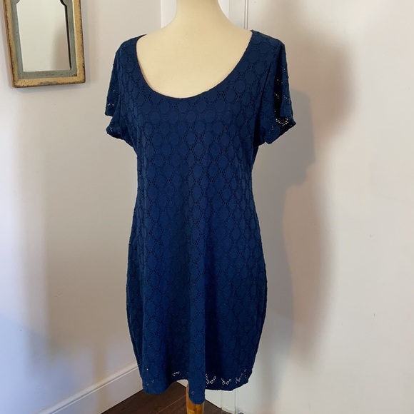 Isaac Mizrahi Dresses & Skirts - Isaac Mizrahi Navy Blue Knit Eyelet Dress XL